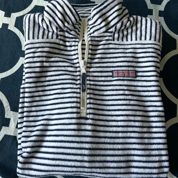 NEW vineyard vines pullover - Picture 1 of 4